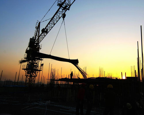 ���н���